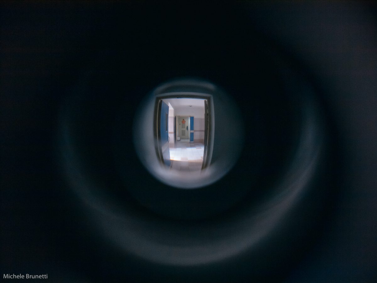 look through the door eyelet