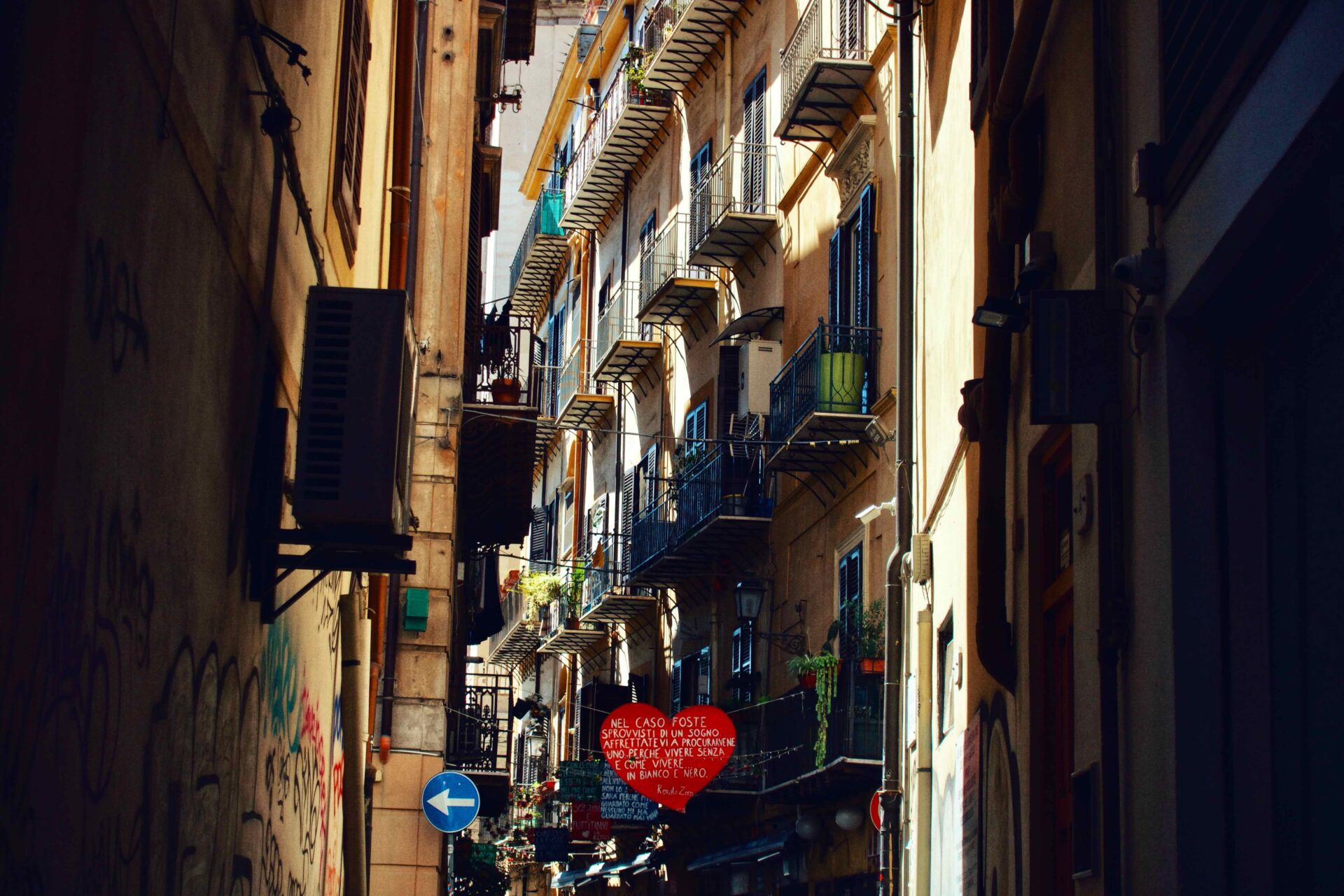 Palermo: Rough Beauty